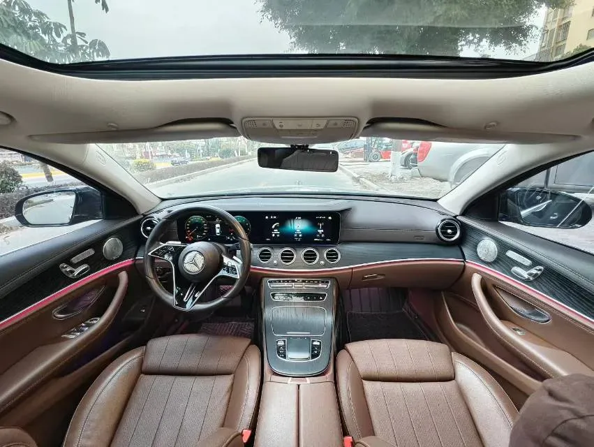 2021 Mercedes-Benz E Class 2.0T 258HP L4 9AT,autocango,china used car exporter,china ev exporter,chinese used car exporter,chinese used ev exporter