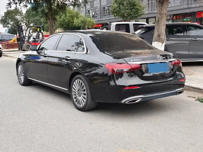 2021 Mercedes-Benz E Class 2.0T 258HP L4 9AT,autocango,china used car exporter,china ev exporter,chinese used car exporter,chinese used ev exporter