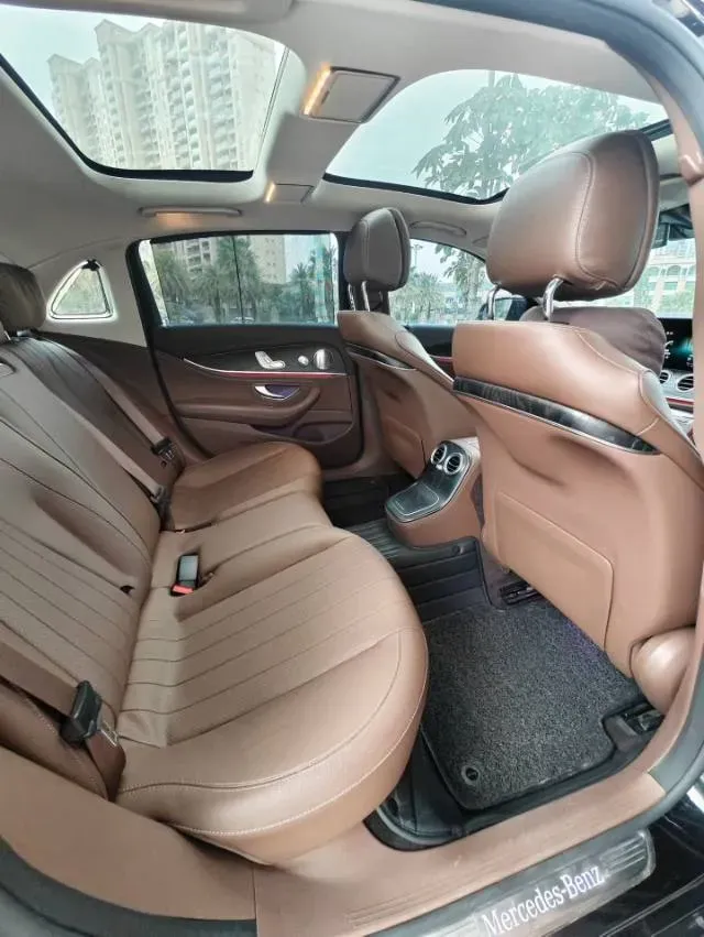 2021 Mercedes-Benz E Class 2.0T 258HP L4 9AT,autocango,china used car exporter,china ev exporter,chinese used car exporter,chinese used ev exporter