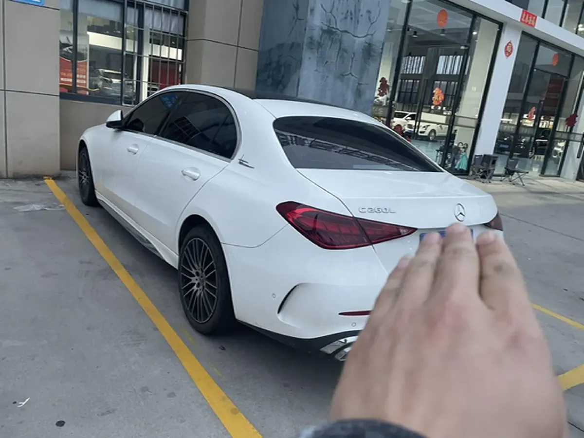 2023 Mercedes-Benz C Class 1.5T 204HP L4 9AT,autocango,china used car exporter,china ev exporter,chinese used car exporter,chinese used ev exporter