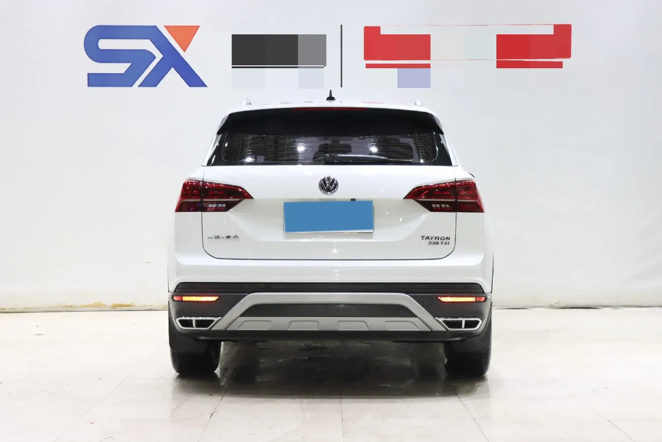 2019 Jeep Cherokee 2.0T 234HP L4 9AT,autocango,china used car exporter,china ev exporter,chinese used car exporter,chinese used ev exporter