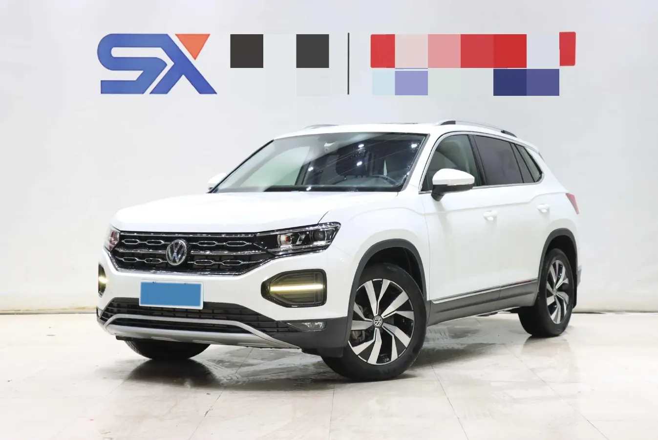 2019 Jeep Cherokee 2.0T 234HP L4 9AT,autocango,china used car exporter,china ev exporter,chinese used car exporter,chinese used ev exporter