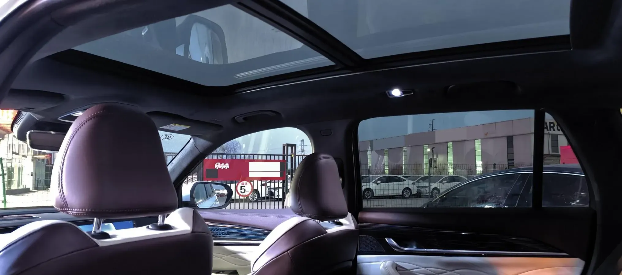 2021 Geely Monjaro 2.0T 218HP L4 7DCT,autocango,china used car exporter,china ev exporter,chinese used car exporter,chinese used ev exporter