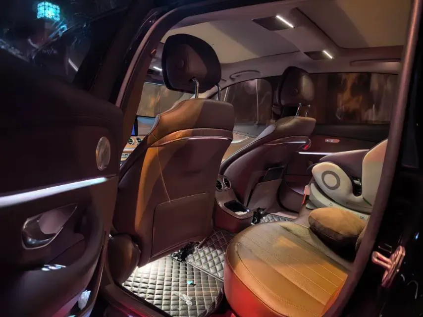 2021 Mercedes-Benz E Class 2.0T 258HP L4 9AT,autocango,china used car exporter,china ev exporter,chinese used car exporter,chinese used ev exporter