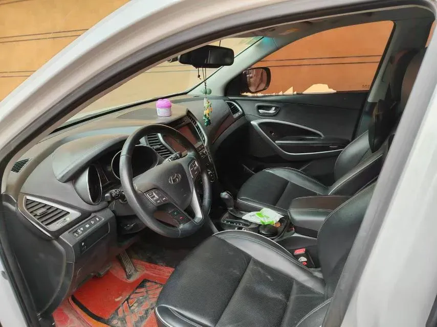 2017 Hyundai Santafe 2.0T 245HP L4 6AT,autocango,china used car exporter,china ev exporter,chinese used car exporter,chinese used ev exporter