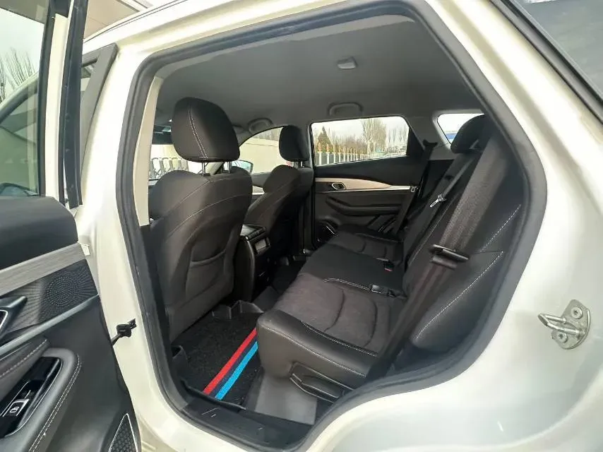 2020 Jetour X70 1.5T 156HP L4 6MT,autocango,china used car exporter,china ev exporter,chinese used car exporter,chinese used ev exporter