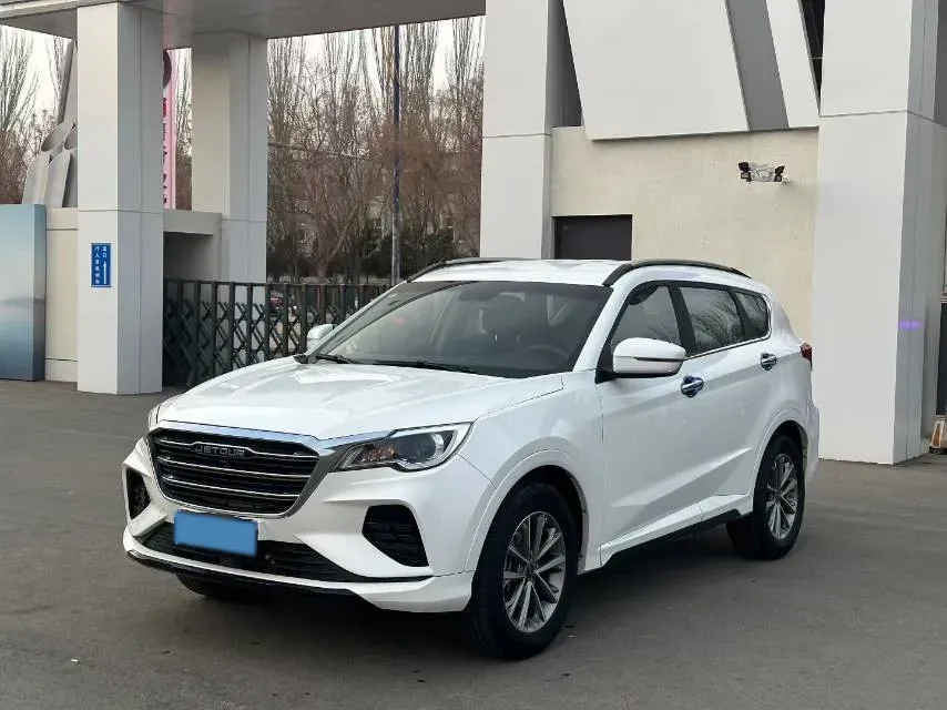 2020 Jetour X70 1.5T 156HP L4 6MT,autocango,china used car exporter,china ev exporter,chinese used car exporter,chinese used ev exporter