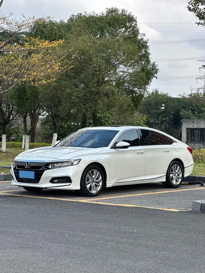 2018 Honda Accord 1.5T 194HP L4 CVT,autocango,china used car exporter,china ev exporter,chinese used car exporter,chinese used ev exporter