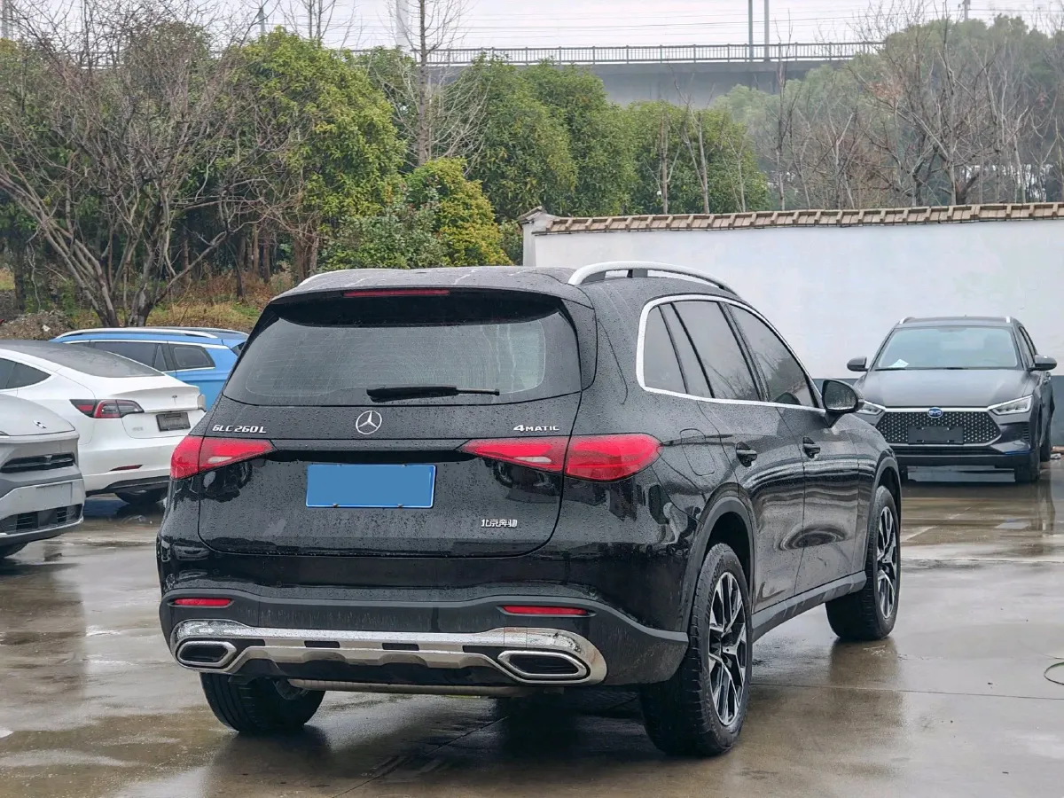 2024 Mercedes-Benz GLC Class 2.0T 204HP L4 9AT,autocango,china used car exporter,china ev exporter,chinese used car exporter,chinese used ev exporter