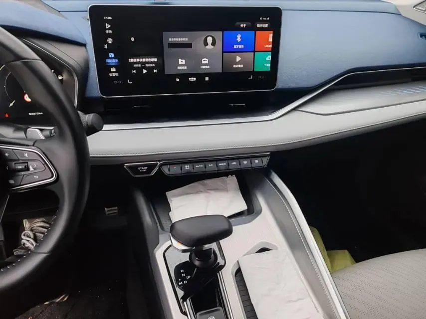 2021 Geely Preface 2.0T 190HP L4 7DCT,autocango,china used car exporter,china ev exporter,chinese used car exporter,chinese used ev exporter