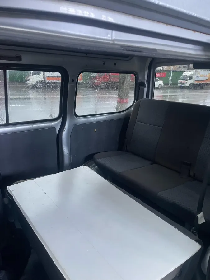 2015 WuLing ZhiGuang 1.2L 82HP L4 5MT,autocango,china used car exporter,china ev exporter,chinese used car exporter,chinese used ev exporter