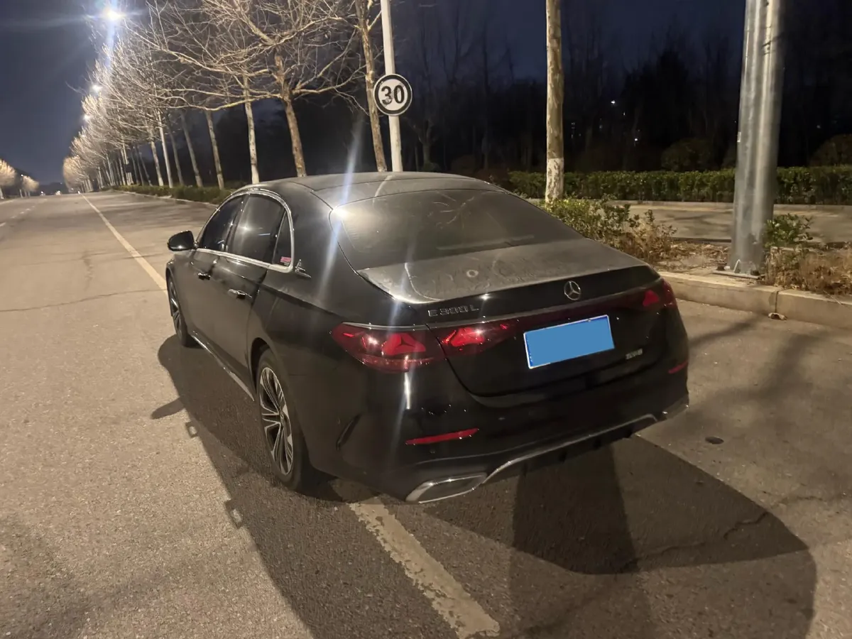 2024 Mercedes-Benz E Class 2.0T 258HP L4 9AT,autocango,china used car exporter,china ev exporter,chinese used car exporter,chinese used ev exporter