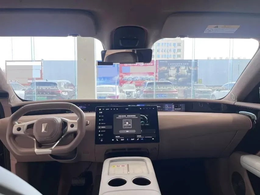 2024 Avatr 07 1.5T 156HP L4 REEV 39.05KWH,autocango,china used car exporter,china ev exporter,chinese used car exporter,chinese used ev exporter