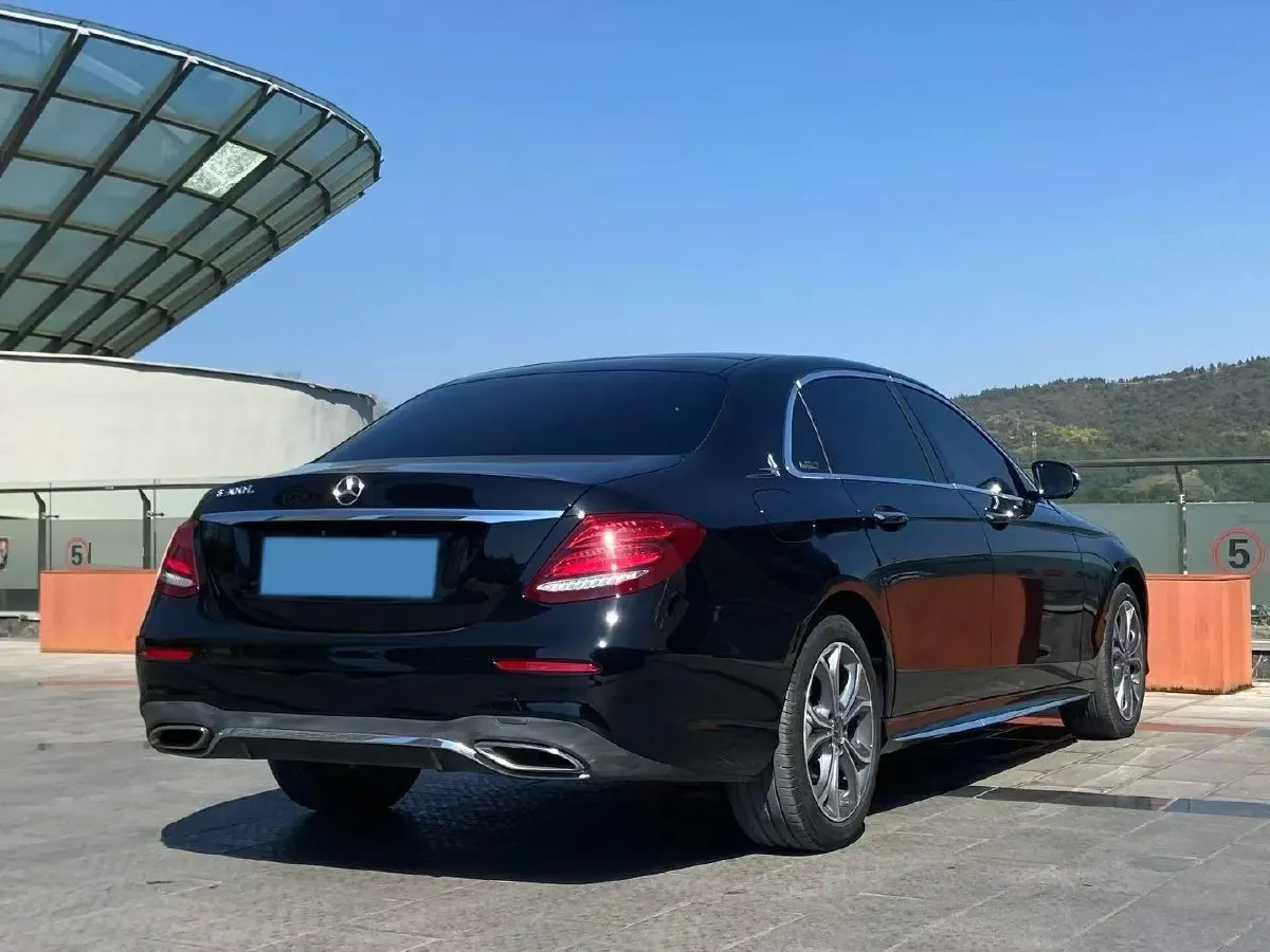 2020 Mercedes-Benz E Class 2.0T 258HP L4 9AT,autocango,china used car exporter,china ev exporter,chinese used car exporter,chinese used ev exporter