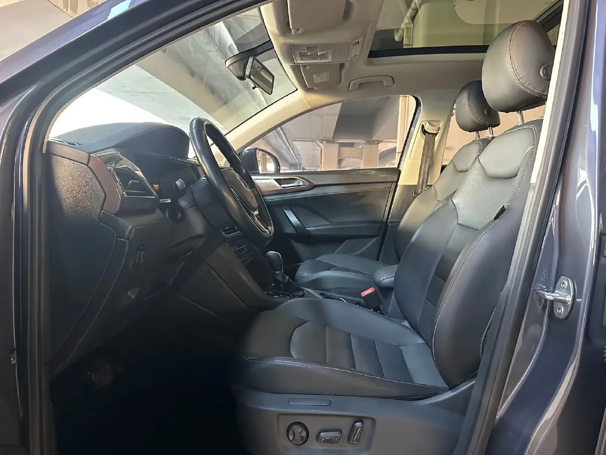 2022 Volkswagen Tharu 1.4T 150HP L4 7DCT,autocango,china used car exporter,china ev exporter,chinese used car exporter,chinese used ev exporter