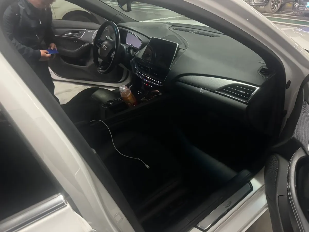 2022 Cadillac CT5 2.0T 237HP L4 10AT,autocango,china used car exporter,china ev exporter,chinese used car exporter,chinese used ev exporter