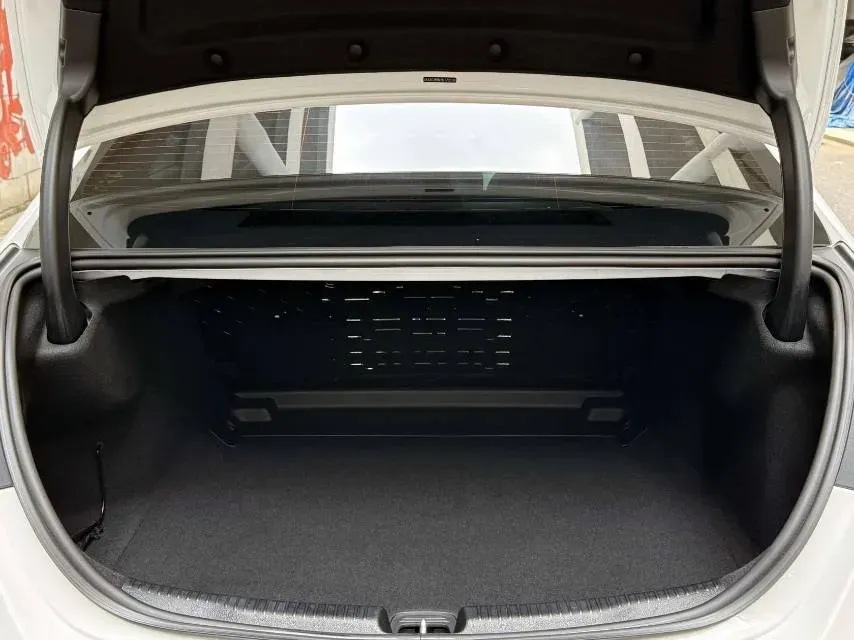 2022 Mercedes-Benz C Class 1.5T 170HP L4 9AT,autocango,china used car exporter,china ev exporter,chinese used car exporter,chinese used ev exporter