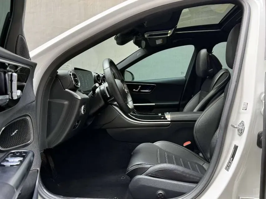 2022 Mercedes-Benz C Class 1.5T 170HP L4 9AT,autocango,china used car exporter,china ev exporter,chinese used car exporter,chinese used ev exporter