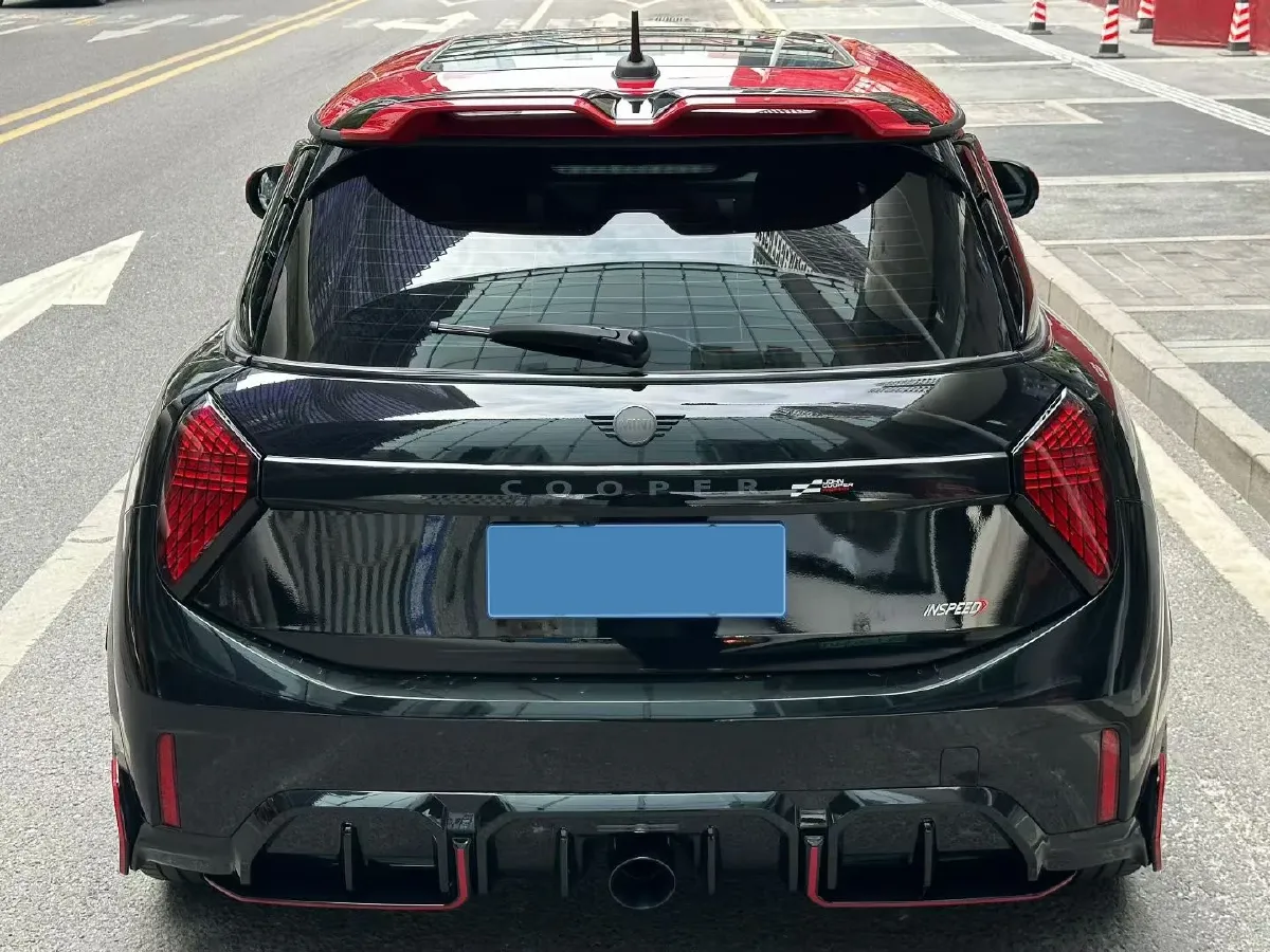 2025 MINI JCW 2.0T 231HP L4 7DCT,autocango,china used car exporter,china ev exporter,chinese used car exporter,chinese used ev exporter