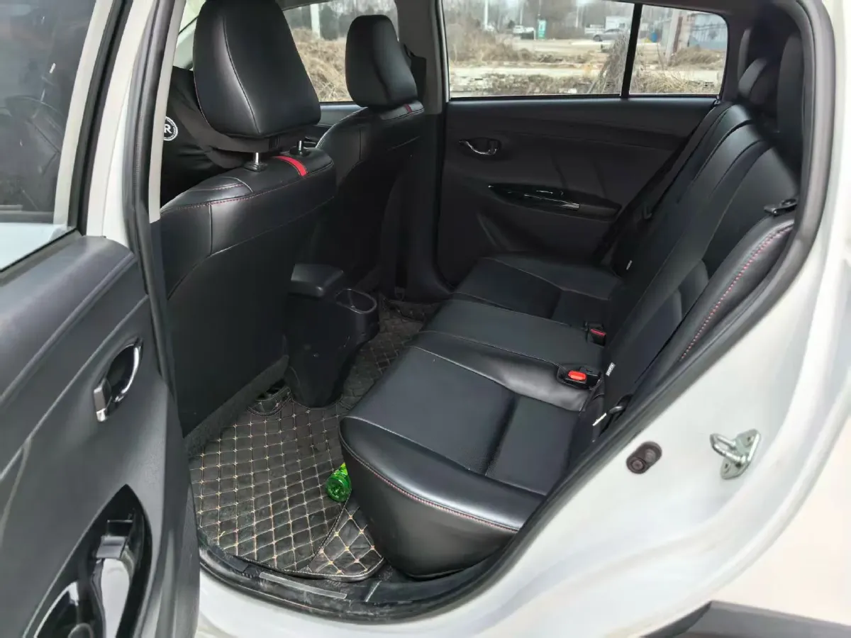 2022 Toyota Yaris L 1.5L 112HP L4 CVT,autocango,china used car exporter,china ev exporter,chinese used car exporter,chinese used ev exporter