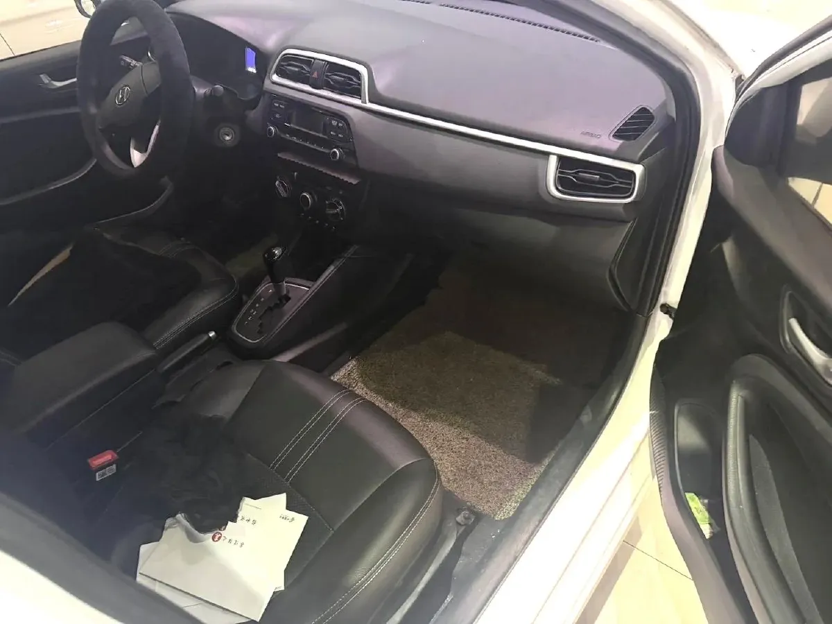 2017 Hyundai Reina 1.4L 95HP L4 4AT,autocango,china used car exporter,china ev exporter,chinese used car exporter,chinese used ev exporter