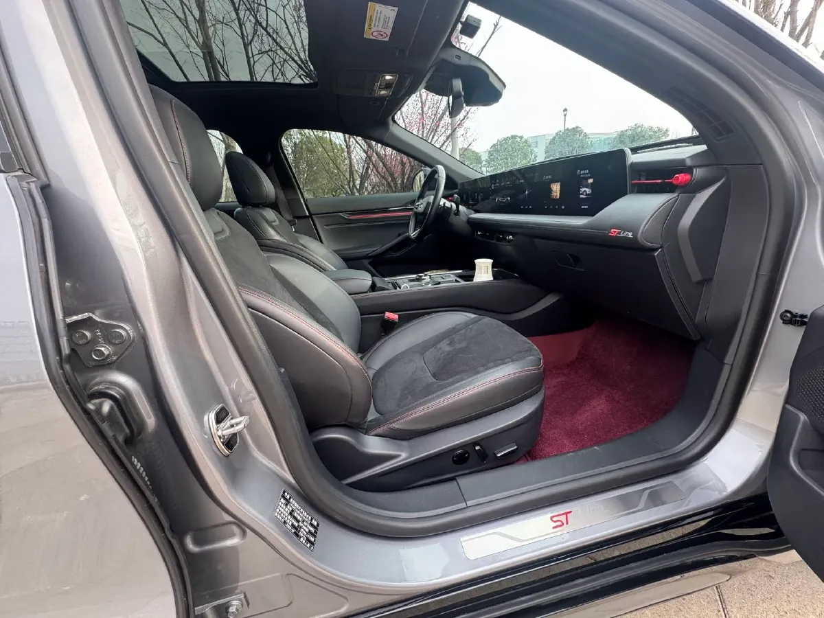 2022 Ford EVOS 2.0T 238HP L4 8AT,autocango,china used car exporter,china ev exporter,chinese used car exporter,chinese used ev exporter