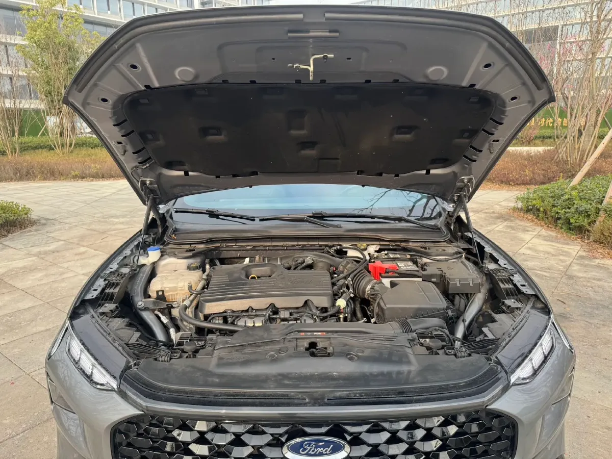 2022 Ford EVOS 2.0T 238HP L4 8AT,autocango,china used car exporter,china ev exporter,chinese used car exporter,chinese used ev exporter