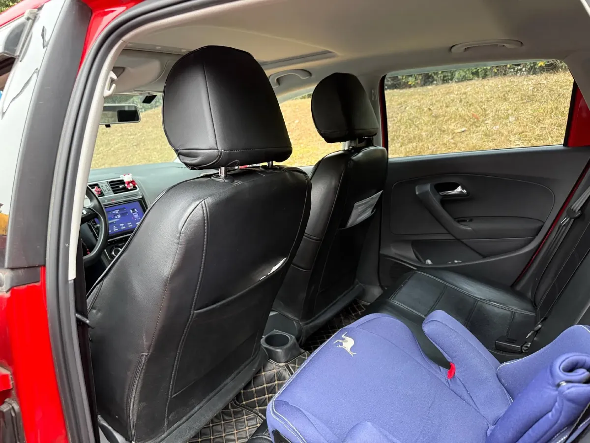 2016 Volkswagen Polo 1.6L 110HP L4 6AT,autocango,china used car exporter,china ev exporter,chinese used car exporter,chinese used ev exporter