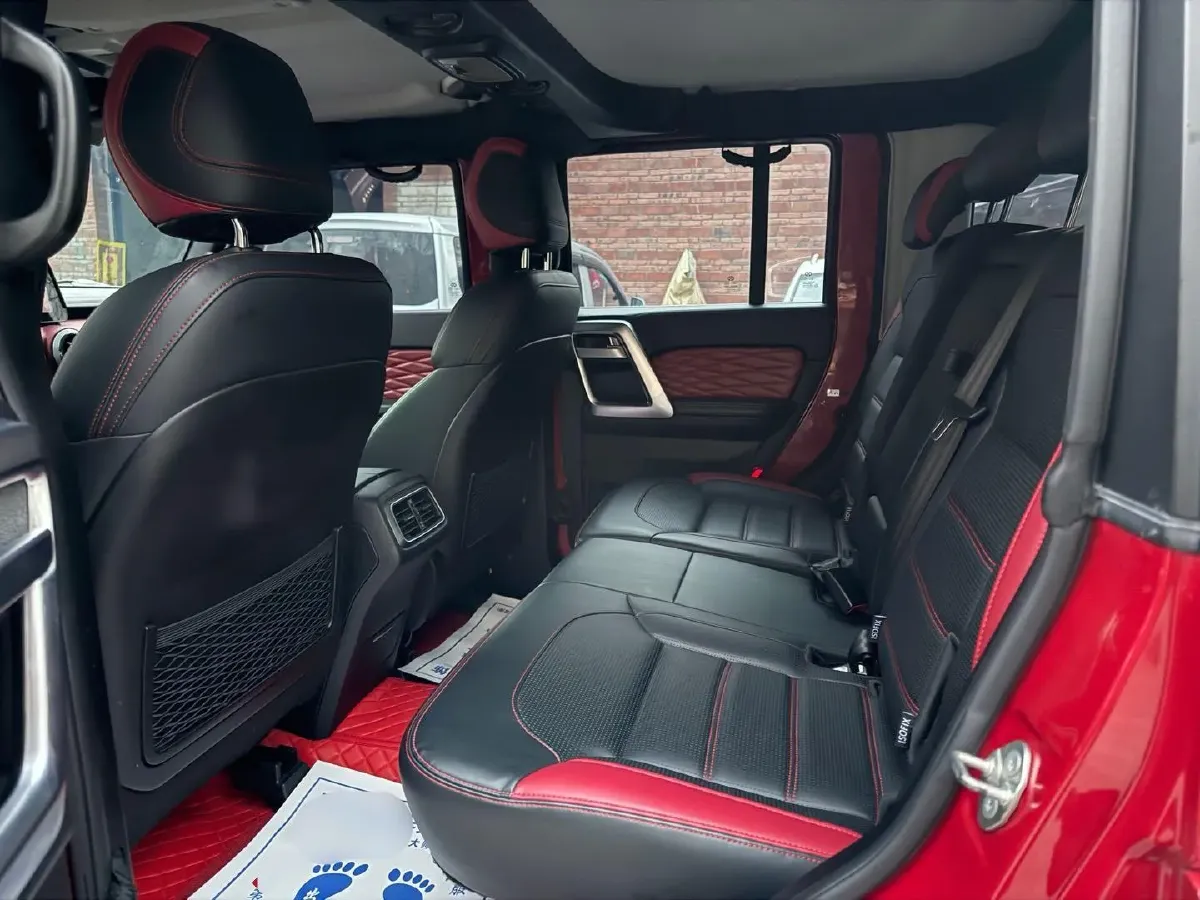 2019 Beijing BJ40 2.3T 231HP L4 6AT,autocango,china used car exporter,china ev exporter,chinese used car exporter,chinese used ev exporter