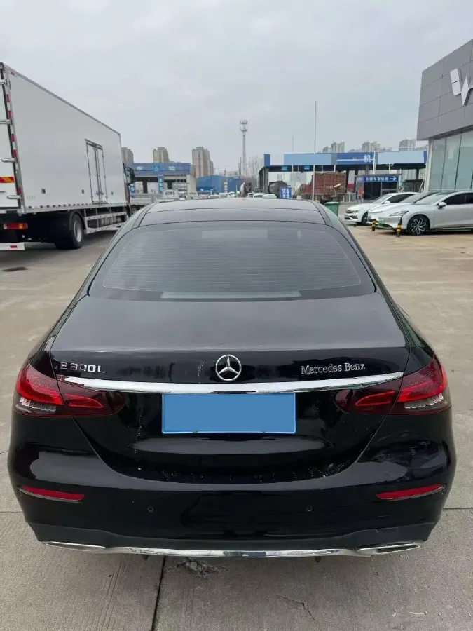 2021 Mercedes-Benz E Class 2.0T 258HP L4 9AT,autocango,china used car exporter,china ev exporter,chinese used car exporter,chinese used ev exporter