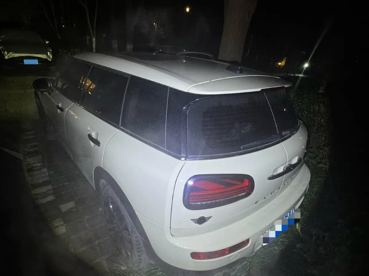 2021 MINI CLUBMAN 1.5T 102HP L3 7DCT,autocango,china used car exporter,china ev exporter,chinese used car exporter,chinese used ev exporter