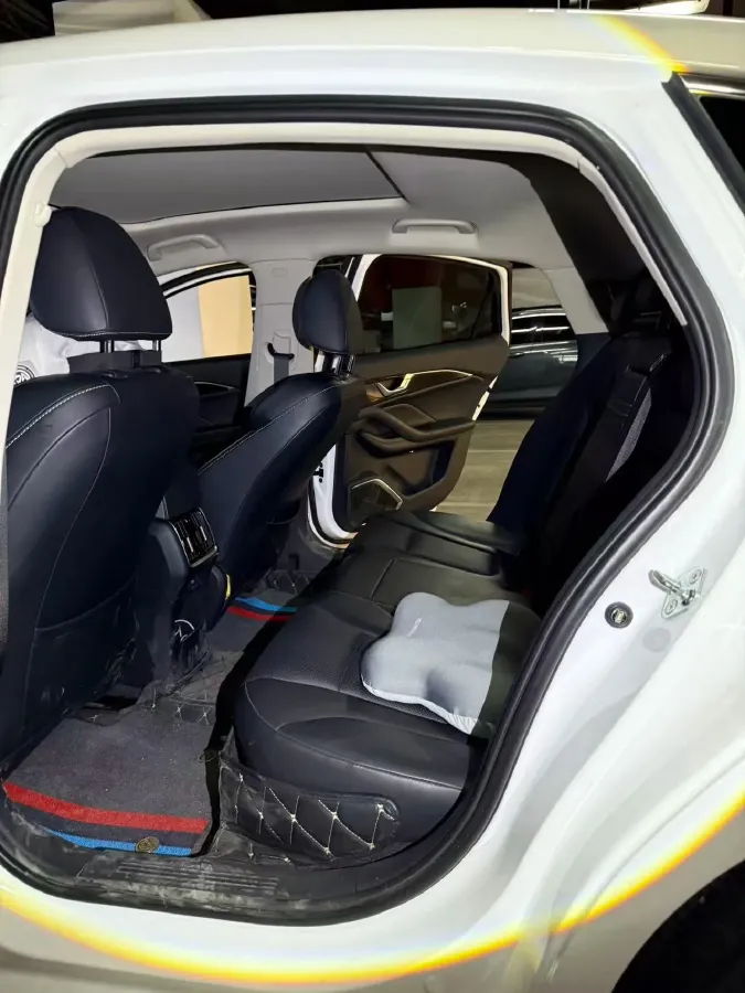 2022 DongFeng Fengon Fengon 580 1.5T 184HP L4 6AT,autocango,china used car exporter,china ev exporter,chinese used car exporter,chinese used ev exporter