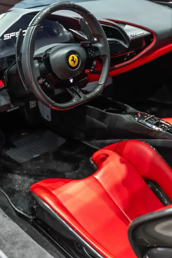 2020 Ferrari SF90 3.9T 781HP V8 8DCT PHEV 7.9KWH,autocango,china used car exporter,china ev exporter,chinese used car exporter,chinese used ev exporter