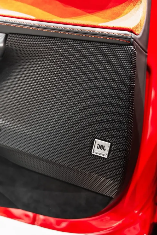 2020 Ferrari SF90 3.9T 781HP V8 8DCT PHEV 7.9KWH,autocango,china used car exporter,china ev exporter,chinese used car exporter,chinese used ev exporter