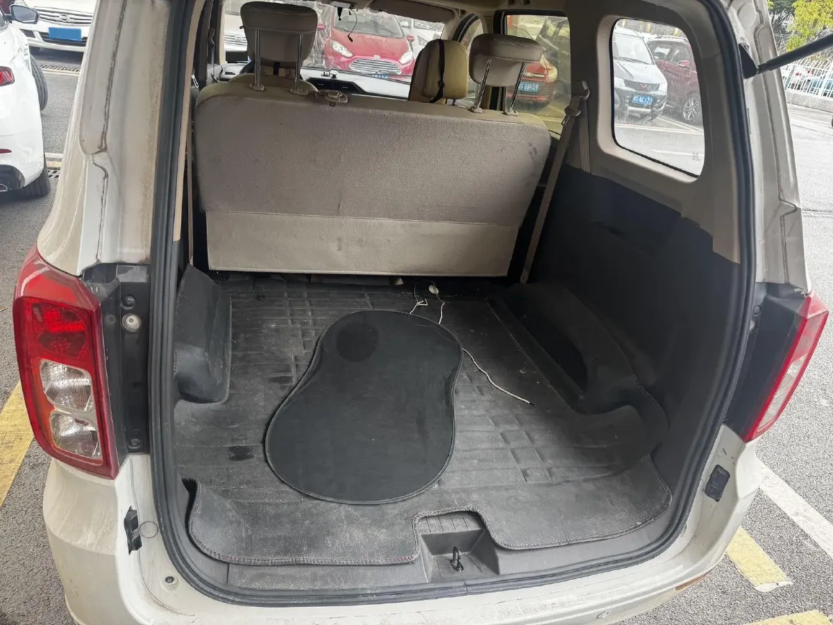 2021 WuLing HongGuang 1.5L 99HP L4 6MT,autocango,china used car exporter,china ev exporter,chinese used car exporter,chinese used ev exporter