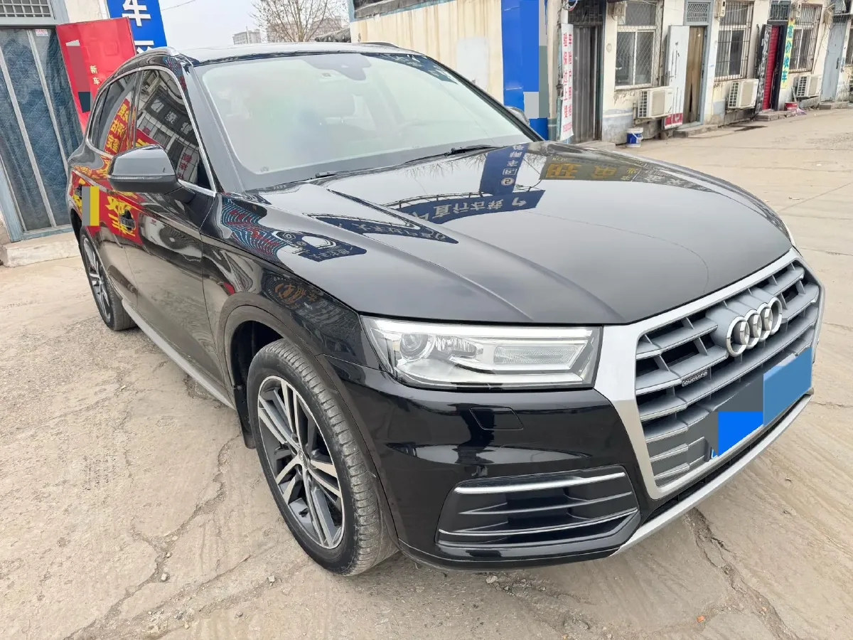 2020 Audi Q5L 2.0T 190HP L4 7DCT,autocango,china used car exporter,china ev exporter,chinese used car exporter,chinese used ev exporter