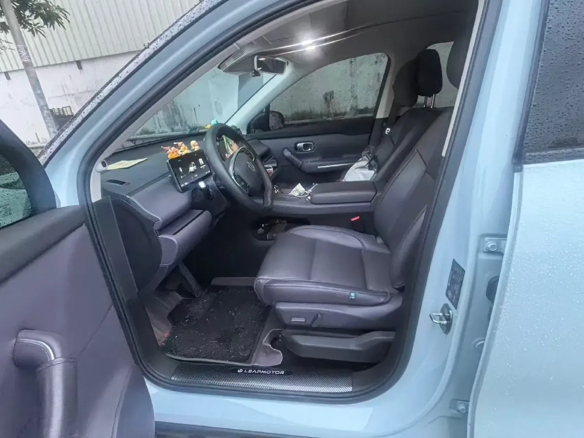 2024 Leapmotor C10 BEV 69.9KWH,autocango,china used car exporter,china ev exporter,chinese used car exporter,chinese used ev exporter