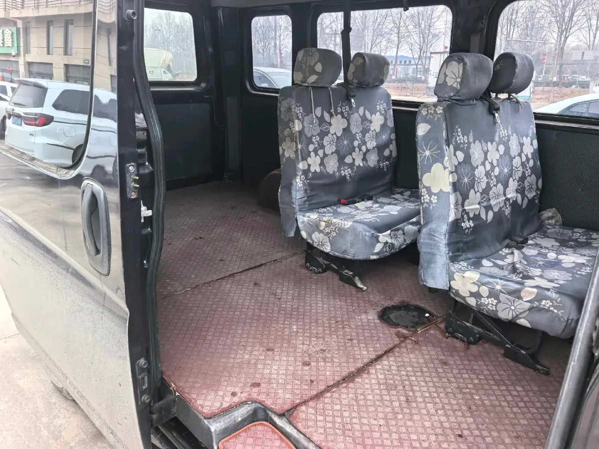 2021 DongFeng DFAC YuFeng 2.4T 140HP L4 6MT,autocango,china used car exporter,china ev exporter,chinese used car exporter,chinese used ev exporter