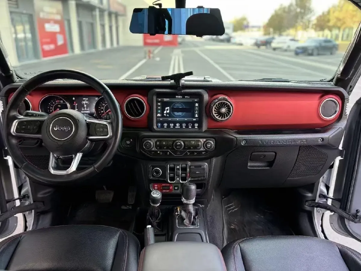 2021 Jeep Wrangler 2.0T 266HP L4 8AT,autocango,china used car exporter,china ev exporter,chinese used car exporter,chinese used ev exporter