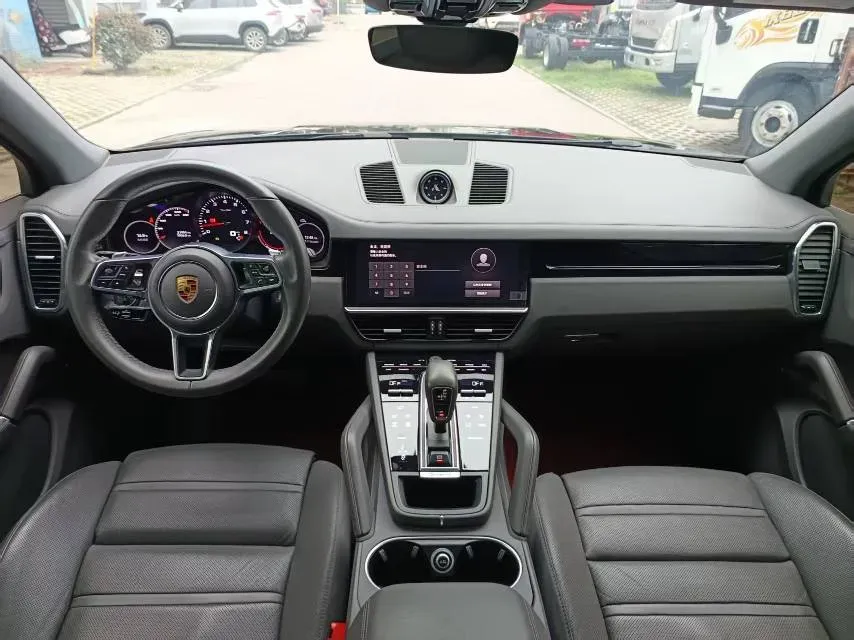 2022 Porsche Cayenne 3.0T 340HP V6 8AT,autocango,china used car exporter,china ev exporter,chinese used car exporter,chinese used ev exporter