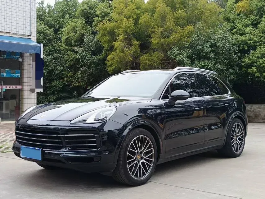 2022 Porsche Cayenne 3.0T 340HP V6 8AT,autocango,china used car exporter,china ev exporter,chinese used car exporter,chinese used ev exporter