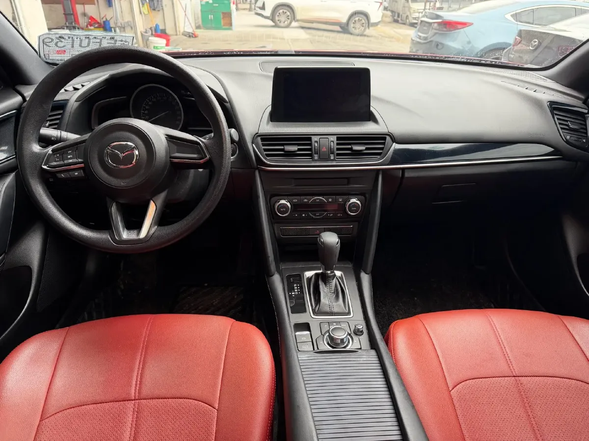 2020 Mazda CX-4 2.0L 158HP L4 6AT,autocango,china used car exporter,china ev exporter,chinese used car exporter,chinese used ev exporter