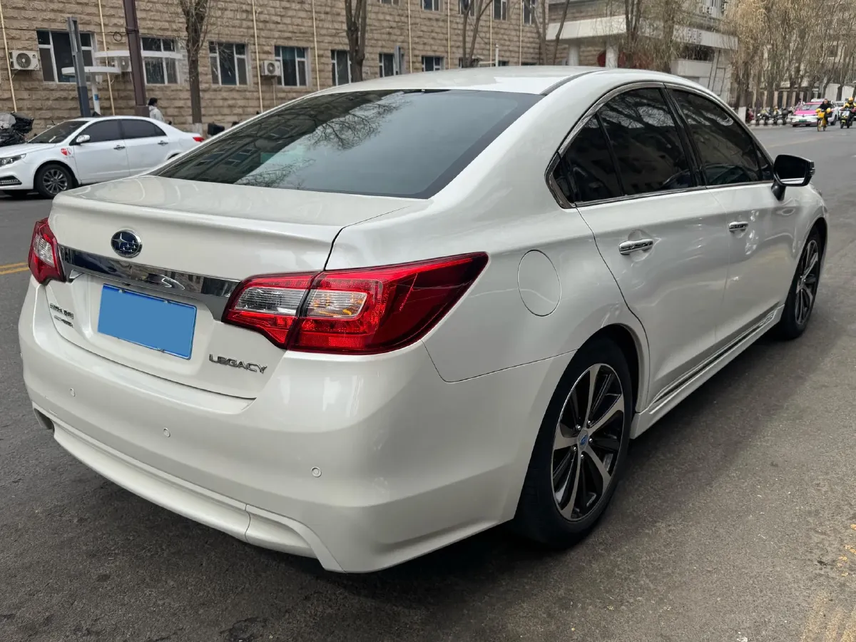 2017 Subaru Legacy 2.5L 175HP H4 CVT,autocango,china used car exporter,china ev exporter,chinese used car exporter,chinese used ev exporter