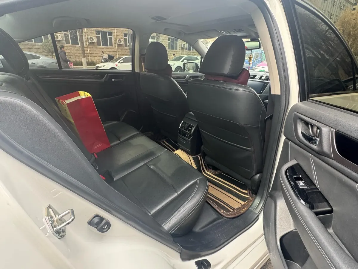 2017 Subaru Legacy 2.5L 175HP H4 CVT,autocango,china used car exporter,china ev exporter,chinese used car exporter,chinese used ev exporter