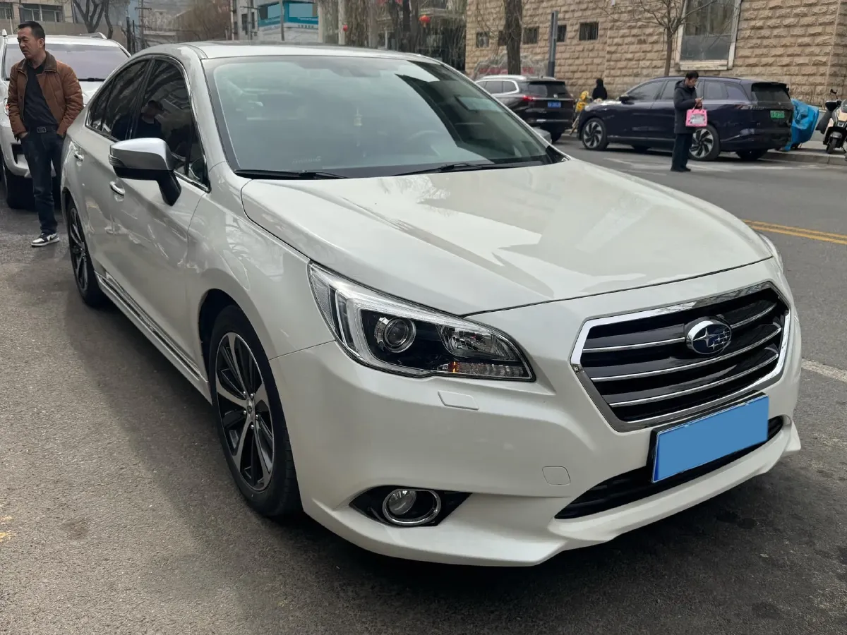 2017 Subaru Legacy 2.5L 175HP H4 CVT,autocango,china used car exporter,china ev exporter,chinese used car exporter,chinese used ev exporter