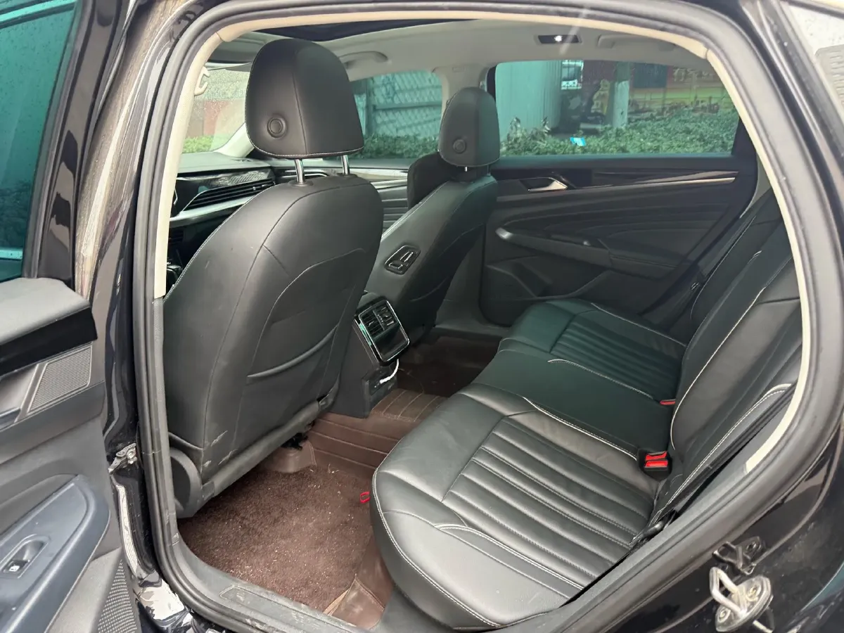 2022 Skoda Kodiak GT 2.0T 186HP L4 7DCT,autocango,china used car exporter,china ev exporter,chinese used car exporter,chinese used ev exporter