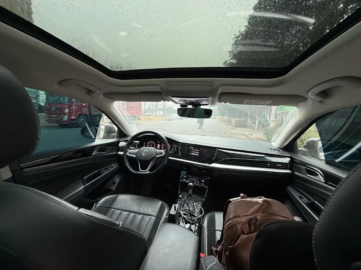 2022 Skoda Kodiak GT 2.0T 186HP L4 7DCT,autocango,china used car exporter,china ev exporter,chinese used car exporter,chinese used ev exporter