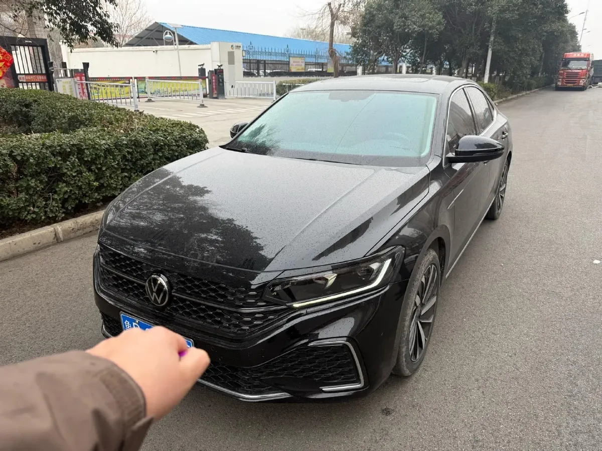 2022 Skoda Kodiak GT 2.0T 186HP L4 7DCT,autocango,china used car exporter,china ev exporter,chinese used car exporter,chinese used ev exporter