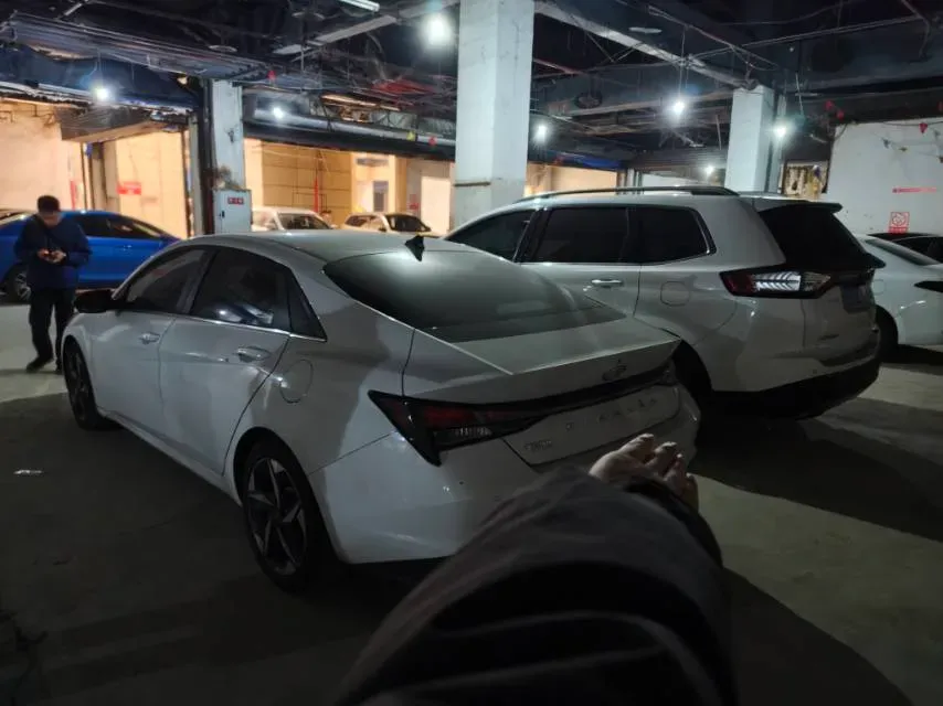 2022 Hyundai Elantra 1.5L 115HP L4 CVT,autocango,china used car exporter,china ev exporter,chinese used car exporter,chinese used ev exporter