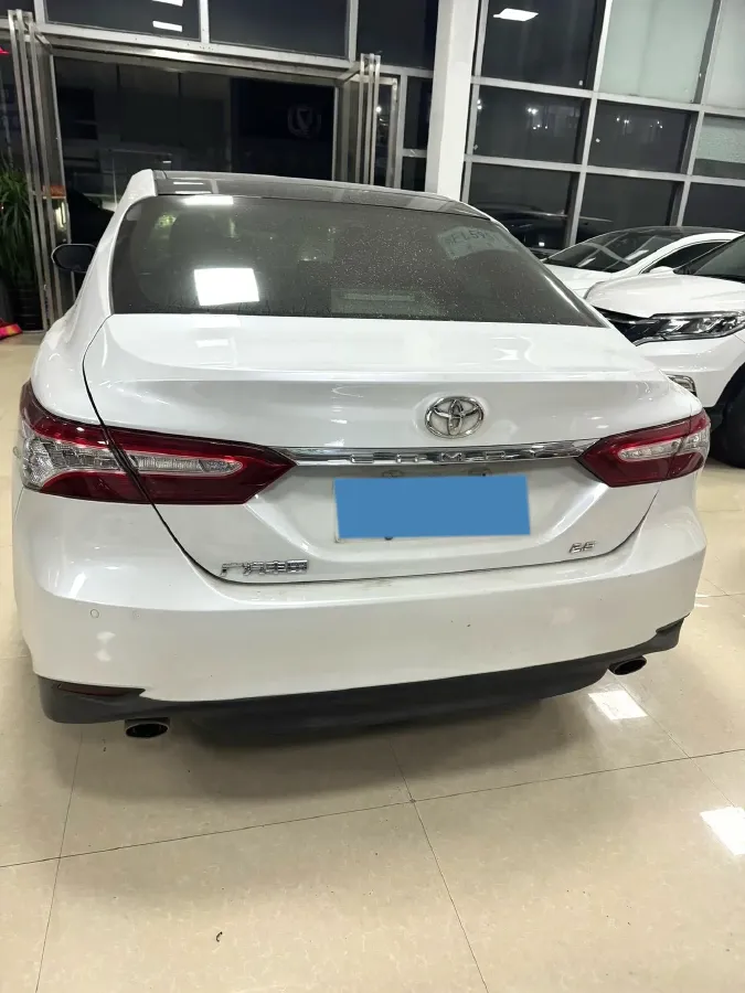 2021 Toyota Camry 2.5L 209HP L4 8AT,autocango,china used car exporter,china ev exporter,chinese used car exporter,chinese used ev exporter
